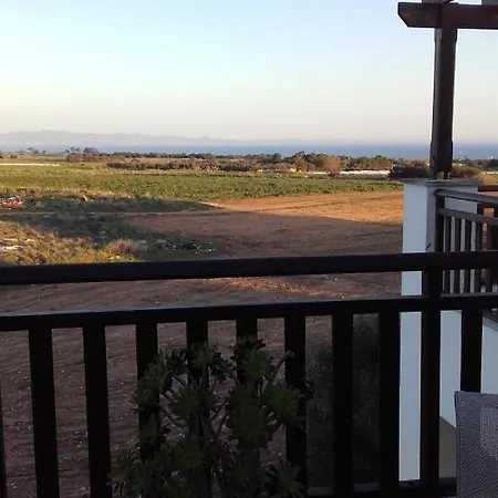 Armonia Exclusive Apartman Paralímni